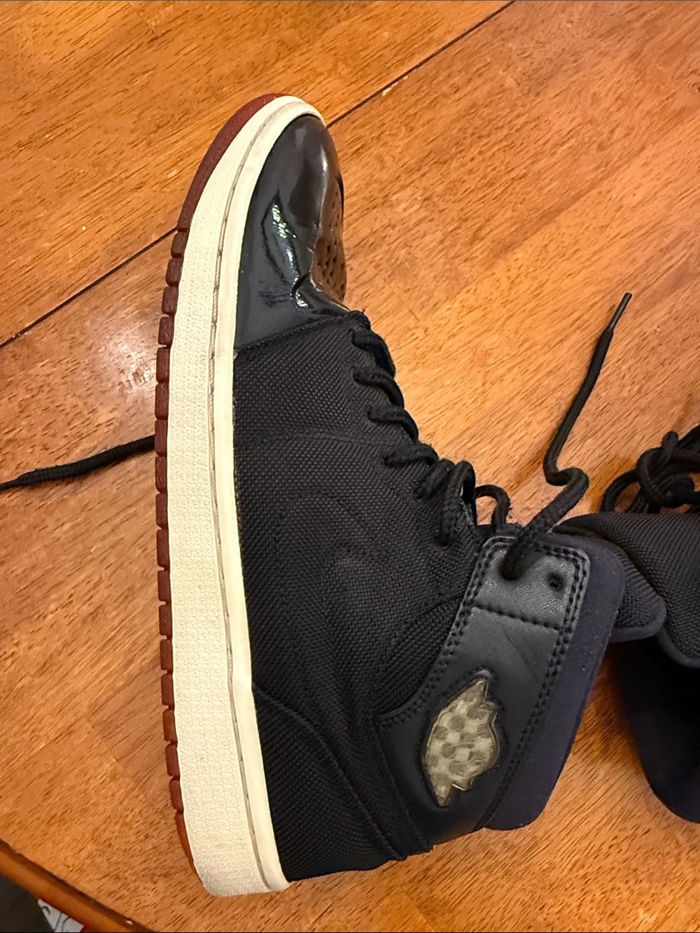 jordan Black High-Top Sneakers with Cream Midsole and Burgundy Outsole 10.5